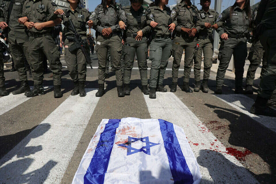 הפגנות בתל אביב, ה-1 במרץ , אי.פי.אי