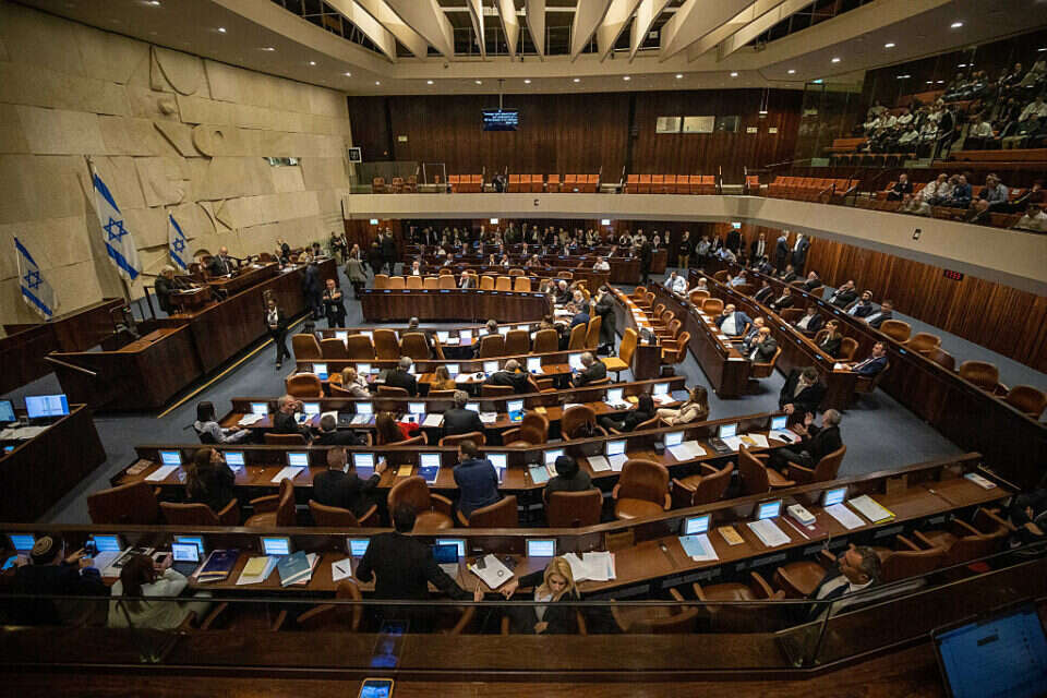 מליאת הכנסת. בקרוב ביקור היסטורי , אורן בן חקון