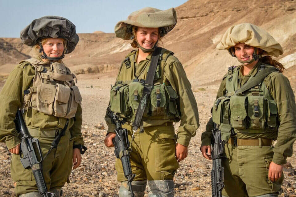 אברהם, גולדנברג וסנקוביץ // צילום: דו"צ // אברהם, גולדנברג וסנקוביץ ,