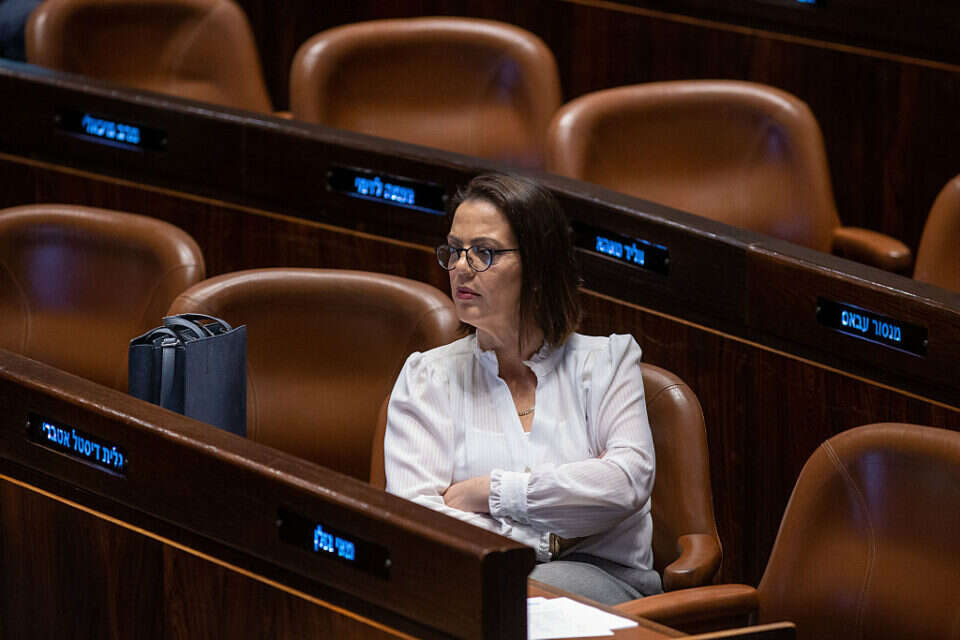 דיסטל־אטבריאן. במה משרד הסברה עוסק? , אורן בן חקון