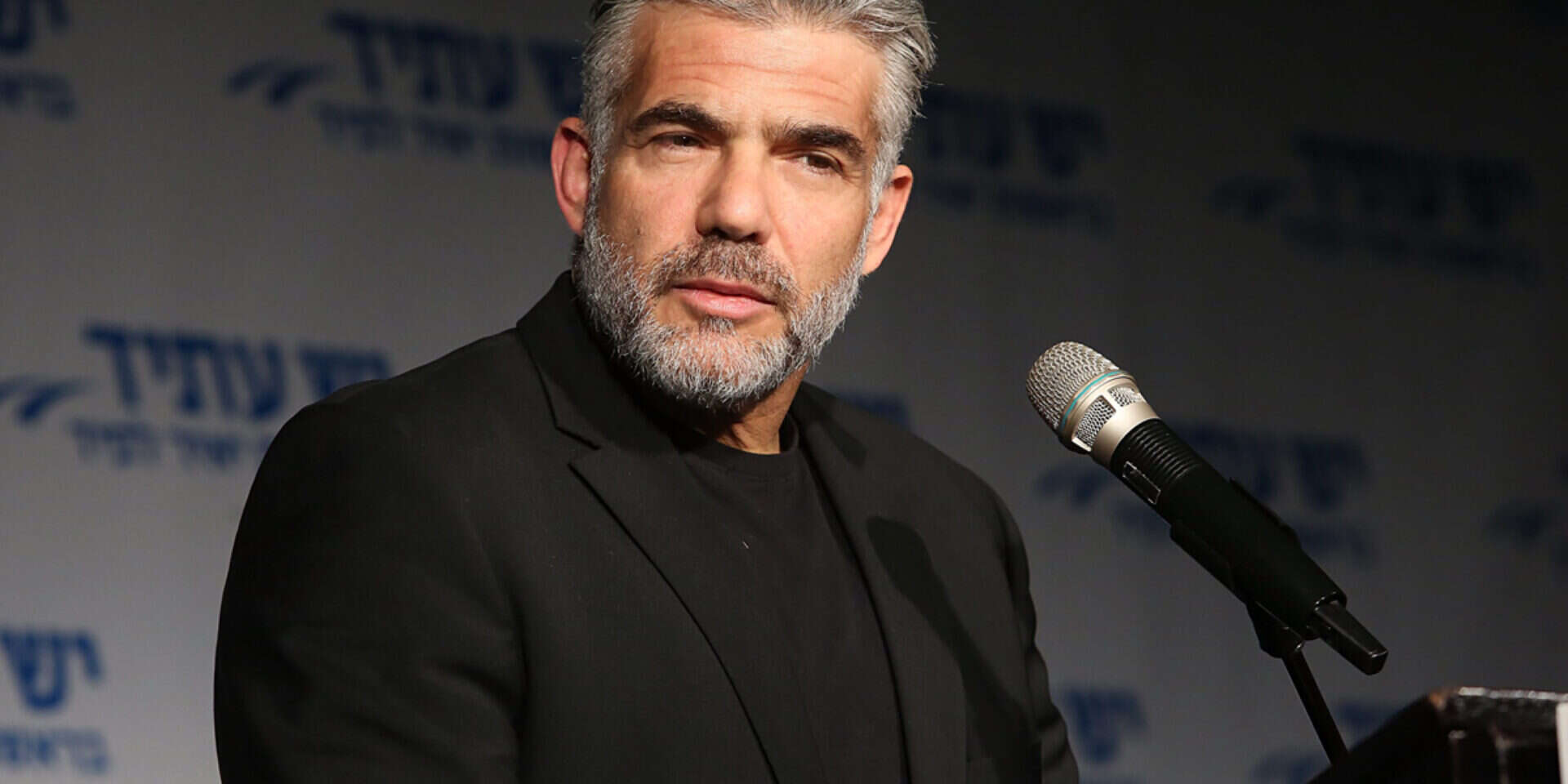 "לא אשתתף בשום הצבעה או דיון על החוק". לפיד  //  צילום: קוקו // "לא אשתתף בשום הצבעה או דיון על החוק". לפיד , 