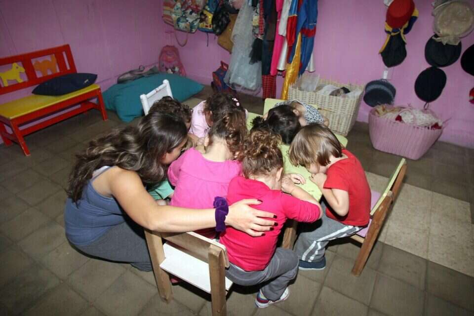 צילום: גדעון מרקוביץ' //  יש באזור לא מעט מבנים שהם לגמרי לא ממוגנים , 
