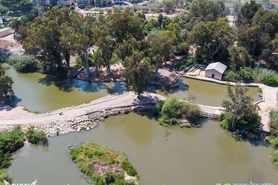 אתר שבע טחנות בנחל הירקון , גריפין צילום אוירי