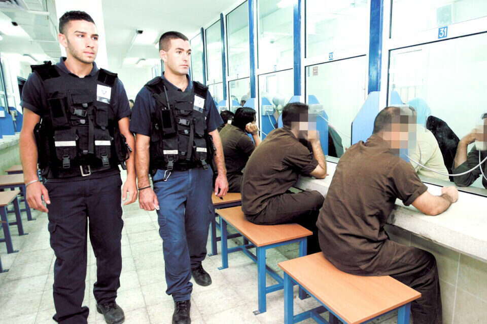 צילום: משה שי // בין הקצבאות שיישללו: אבטלה, לידה ונכות ,