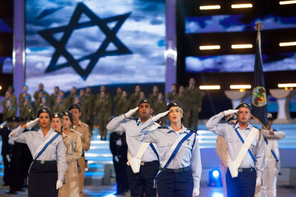 חזרה גנרלית לקראת הטקס בהר הרצל // חזרה גנרלית לקראת הטקס בהר הרצל, בימים האחרונים ,
