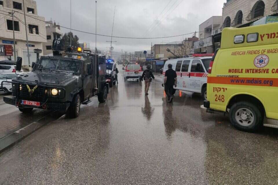 כוחות מד"א בזירת הפיגוע בחווארה , שימוש לפי סעיף 27 א' לחוק זכויות יוצרים