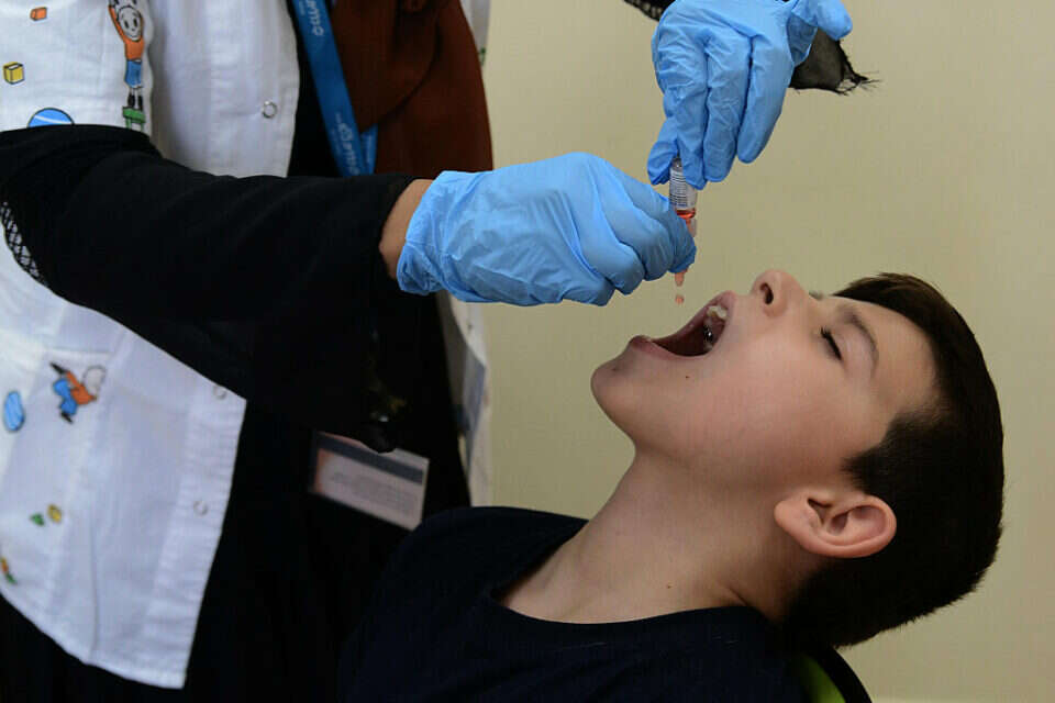 המרכז לבקרת מחלות ומניעתן (CDC) בארצות הברית פרסם אזהרת מסע ברמה 2 עבור מספר מדינות באירופה בעקבות התפשטות נגיף הפוליו (ארכיון) , דודו גרינשפן