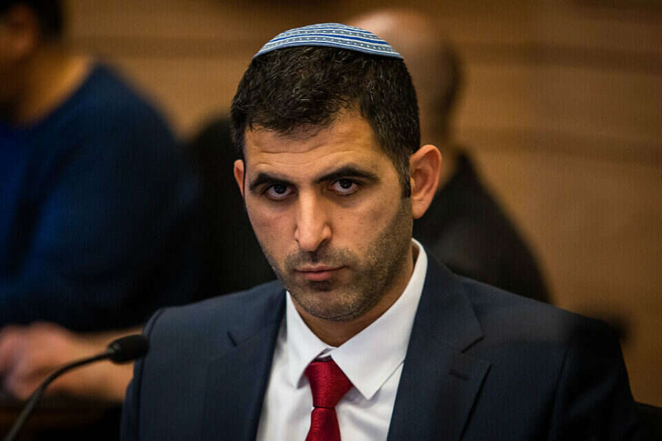 News 12 against the appointment of Communications Minister Karai