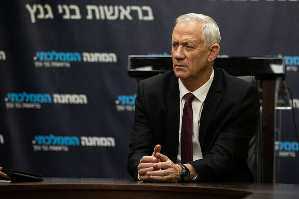 בני גנץ