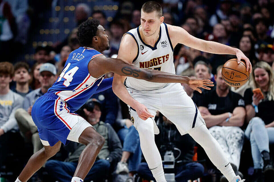 יוקיץ' (מימין). ממשיך בשלו , USA TODAY Sports