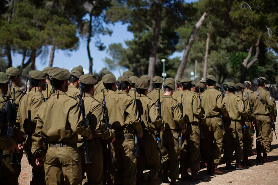 כ-7% מהגברים מוציאים פטור נפשי. אילוסטרציה , דודי ועקנין