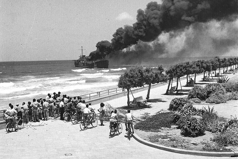 הפגזת האונייה אלטלנה ב־1948 , הנס פין/ לע"מ