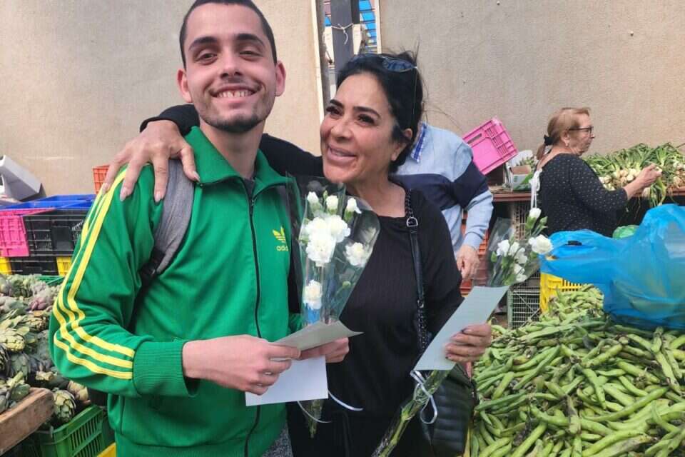 "כולנו בני אדם". ילדי בית עדן במיזם מרגש , יח"צ