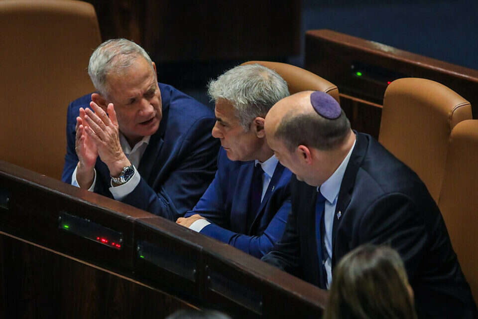 בנט לפיד וגנץ , אורן בן חקון