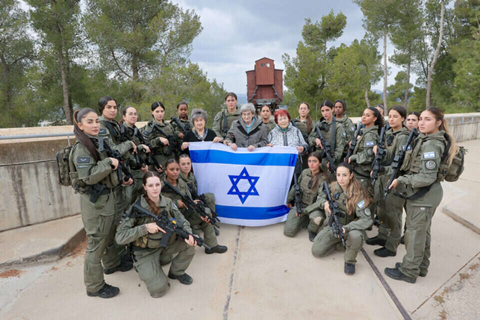 לוחמות מג"ב עם שורדות השואה , אורן כהן