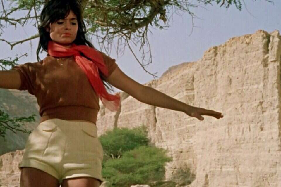 "חולות לוהטים" , באדיבות יוטה נוסבאום