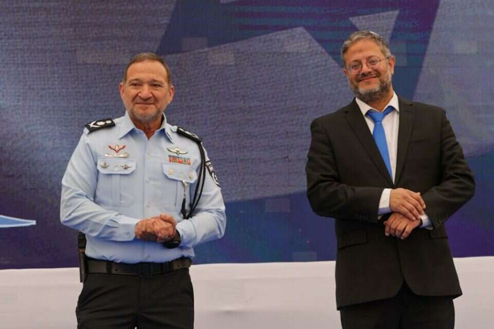 השר בן גביר עם מפכ"ל המשטרה קובי שבתאי , אורן בן חקון