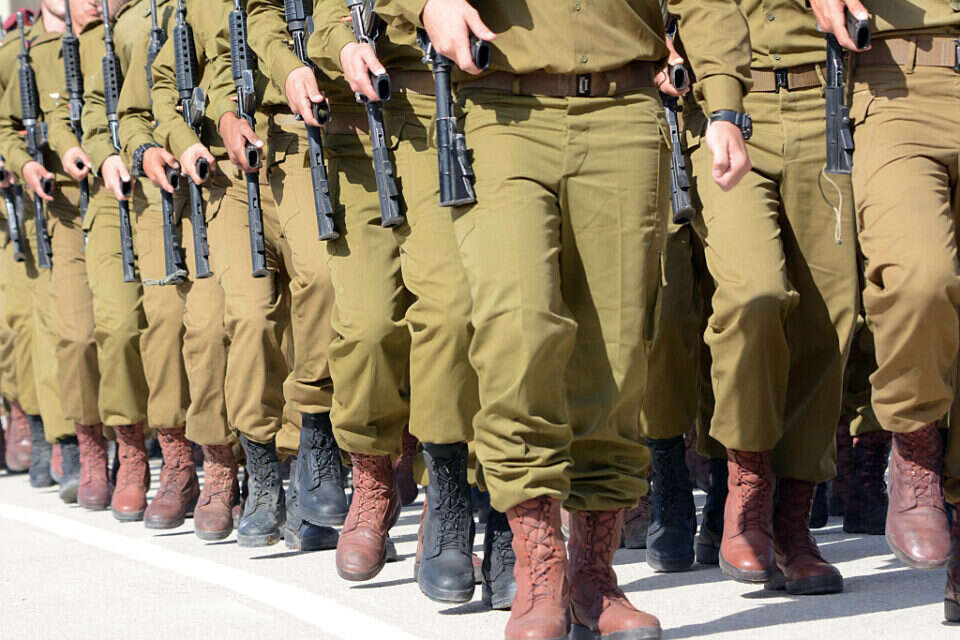 Against the backdrop of tensions with Iran: 510 cadets will complete an officer course