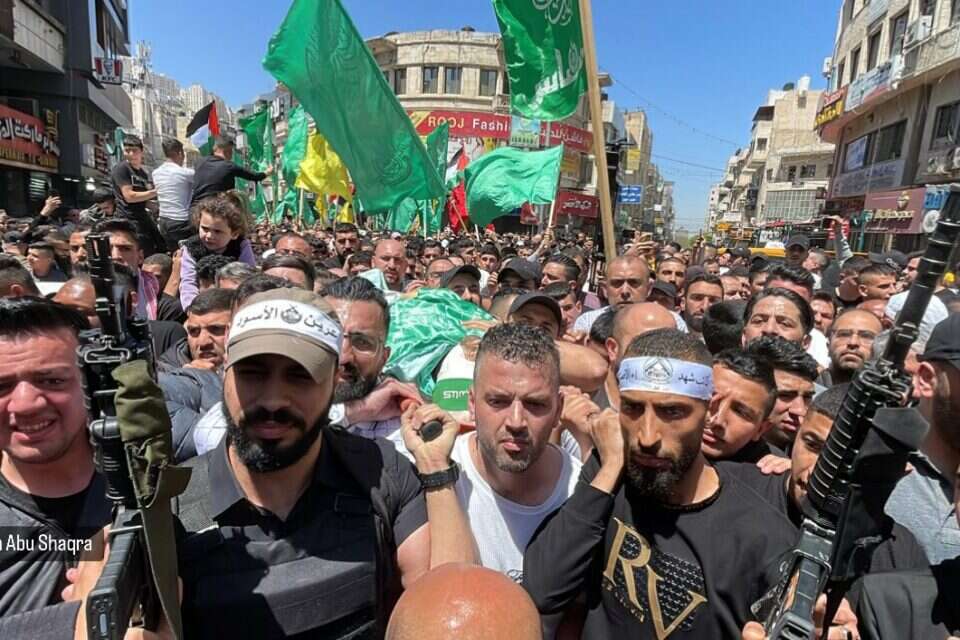 ההלוויה של המחבלים היום בשכם , מתוך עמוד טוויטר של רשתות פלשתיניות