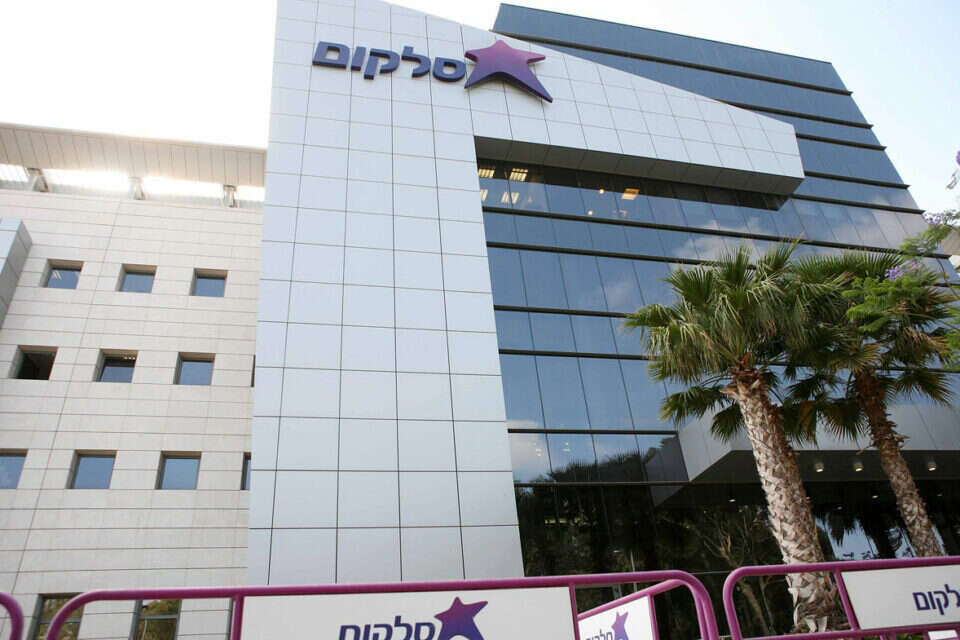 סלקום , יהושע יוסף
