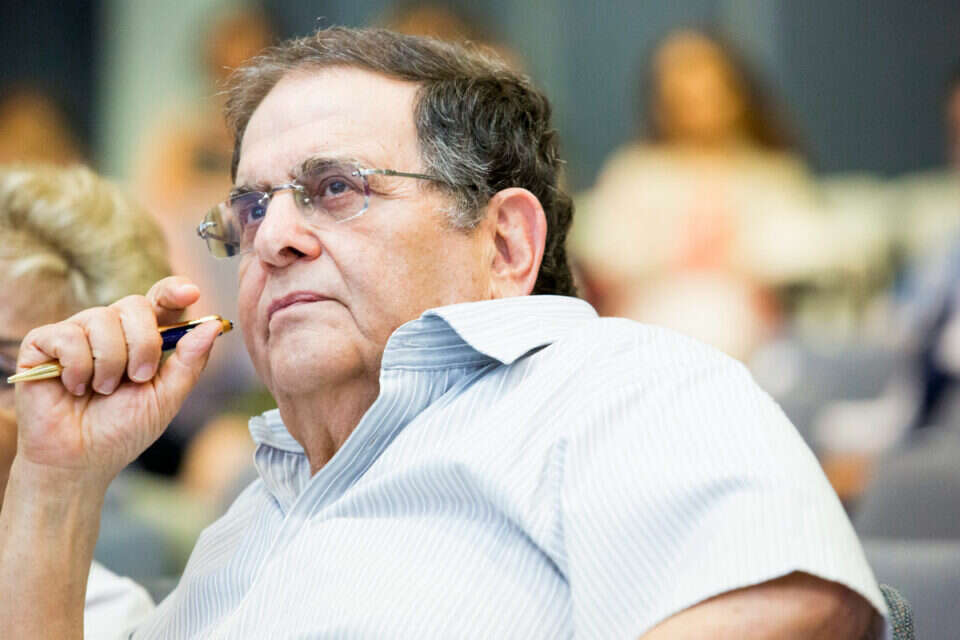 פרופ' שלמה משיח, בכיר הגניקולוגים בארץ, ארכיון , יהושע יוסף