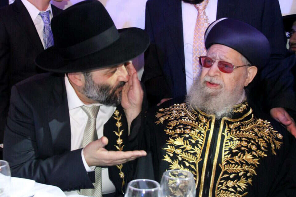צילום: בועז בן ארי, כיכר השבת // הרב עובדיה יוסף ז"ל ואריה דרעי ,  בועז בן ארי, כיכר השבת