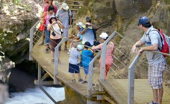 Warning to travelers: Unusual pollution in northern streams