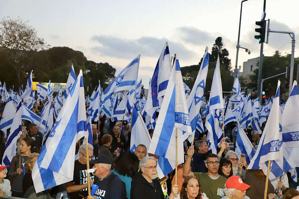 החשש נולד בעקבות ההפגנות , הרצי שפירא