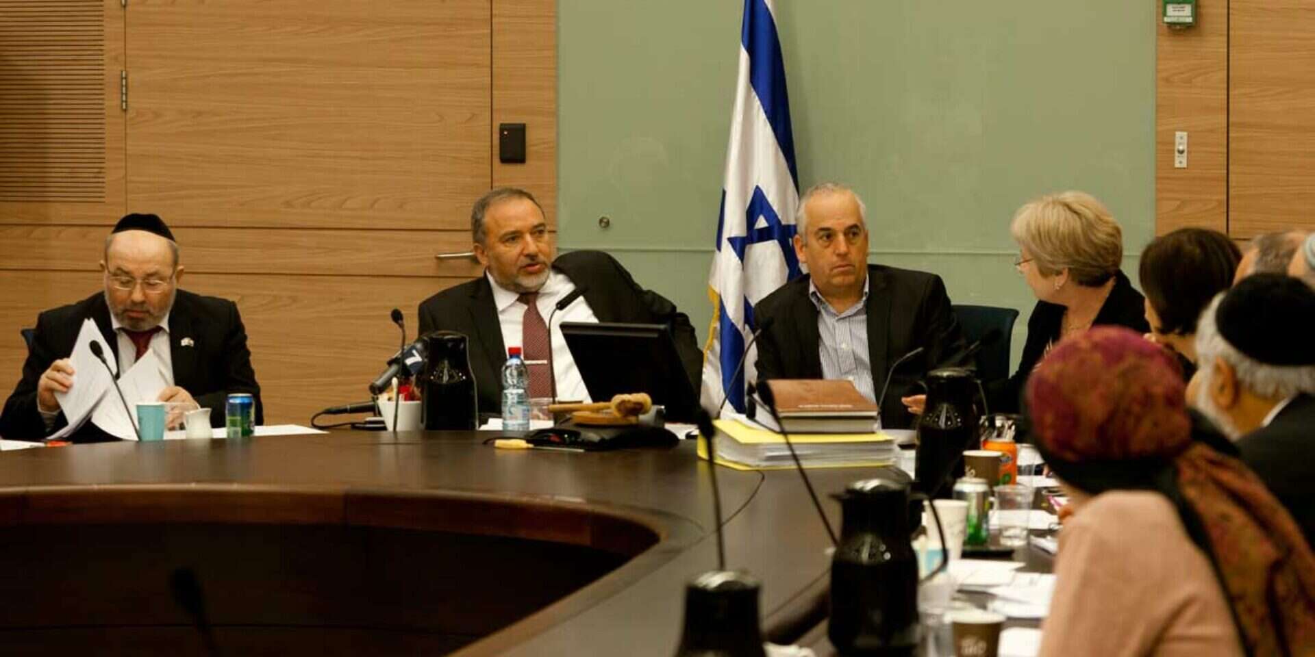 צילום: דודי ועקנין // הצצה לדיונים הביטחוניים של ישראל , 