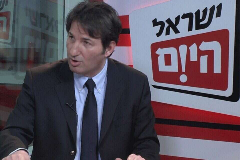 עורך חדשות החוץ של ישראל היום, בועז ביסמוט , 