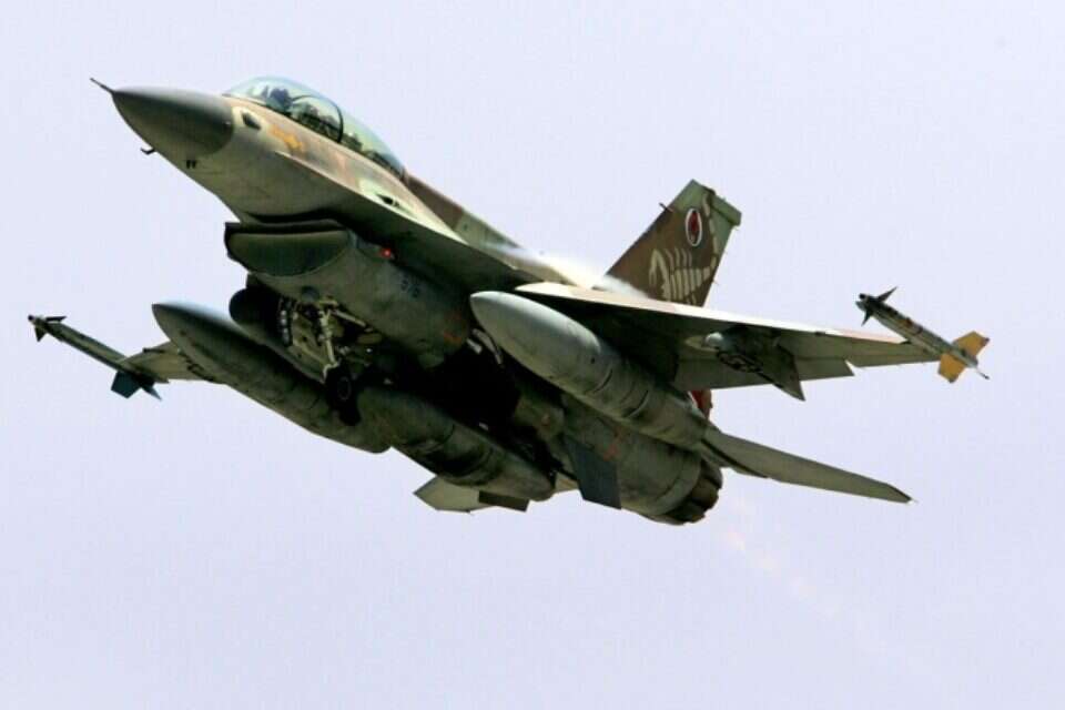צילום: GettyImages // האירוע הבא מאתגר פי כמה. מטוס F-16D ,