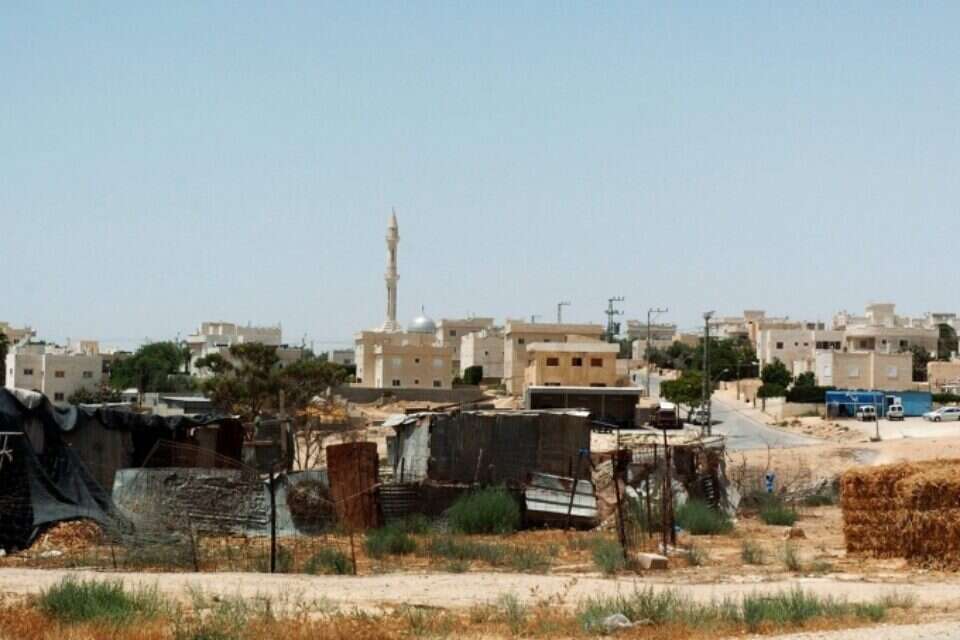 היישוב הבדואי חורה , דודו גרינשפן 