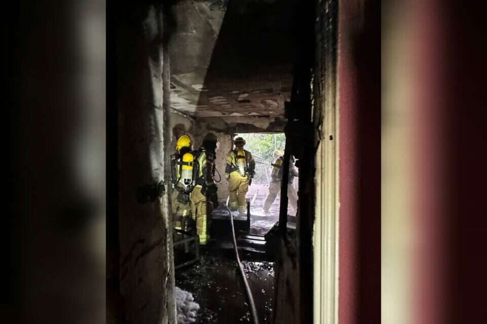 כוחות כיבוי והצלה בזירת האירוע בגני תקווה , תיעוד מבצעי, כבאות והצלה מחוז דן
