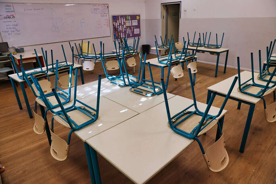 שביתה במערכת החינוך (ארכיון) , יהושע יוסף