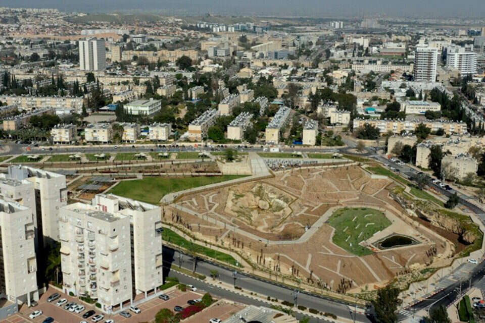 הכל חוקי ומאושר על ידי המשטרה. המכתש בבאר שבע (ארכיון) , יונתן זייד
