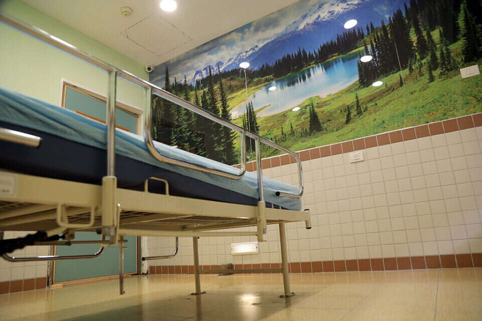 A mental health survivor set herself on fire after being released from hospital at the outbreak of the war