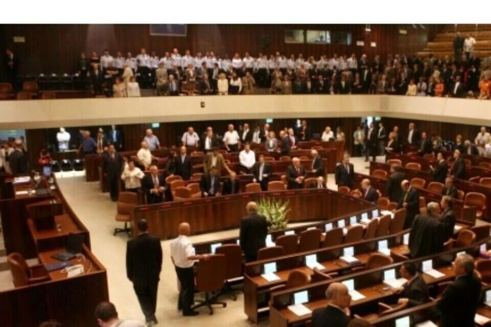 צילום: ליאור מזרחי (ארכיון) // מליאת הכנסת. המושב ייפתח עם ארבע הצעות אי אמון ,