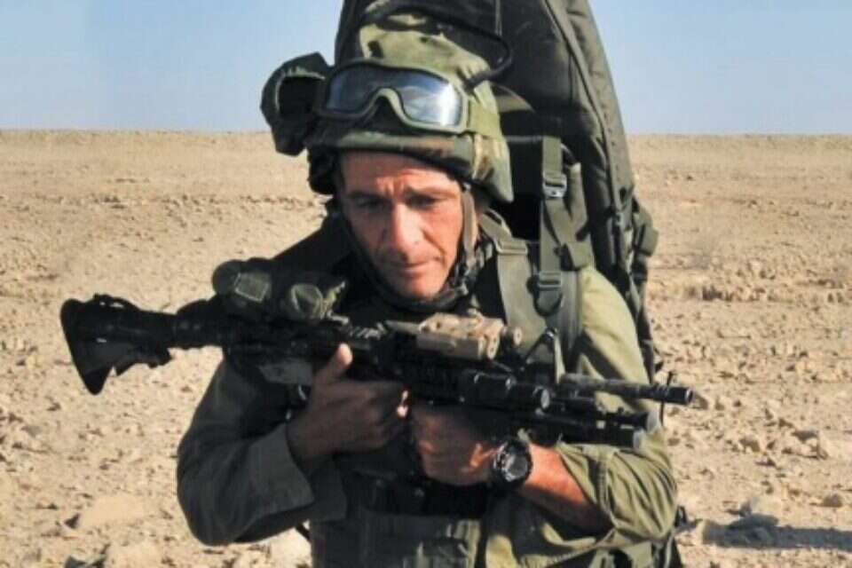 צילום: אריאל חרמוני, משרד הביטחון // "תמיד הסתכל למוות בפנים ולא פחד". פסקל אברהמי ז"ל בתמונה שצולמה זמן קצר לפני מותו מאש המחבלים, בסוף השבוע שעבר ,
