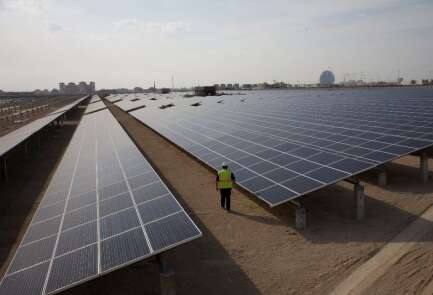 לוחות סולאריים. , .