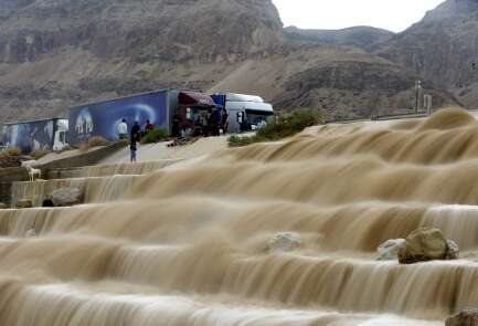 גשמים כבדים בדרום: חשש לשיטפונות בים המלח