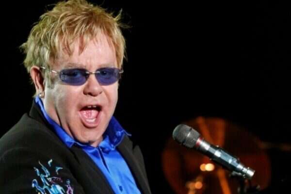 אלטון ג'ון , רויטרס