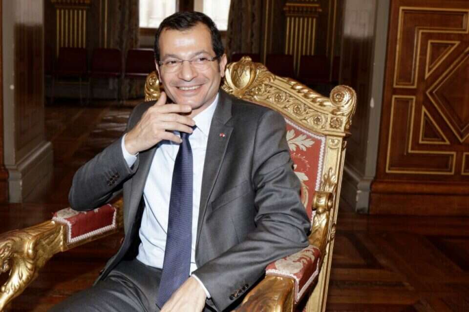 Two women claim the Lebanese ambassador to France attacked us; Paris demands lifting of his