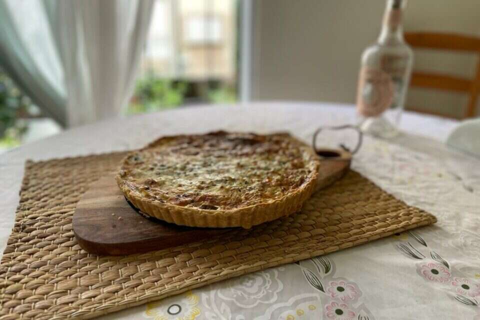 קיש פטריות ובצל ,