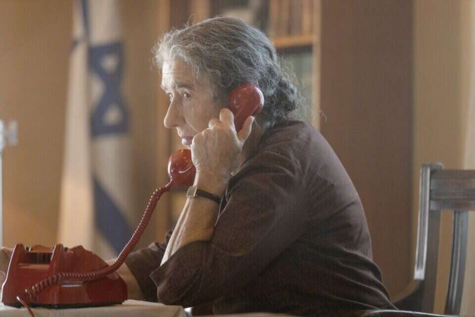 הלן מירן בסרט "גולדה" של גיא נתיב , באדיבות סרטי יונייטד קינג