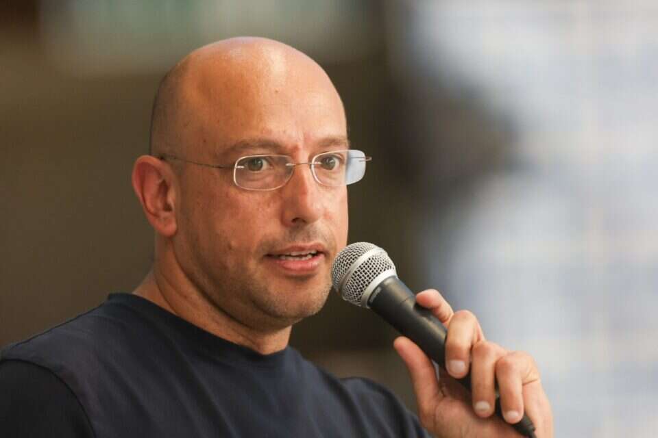 מיקי חליקה , אורן אהרוני 