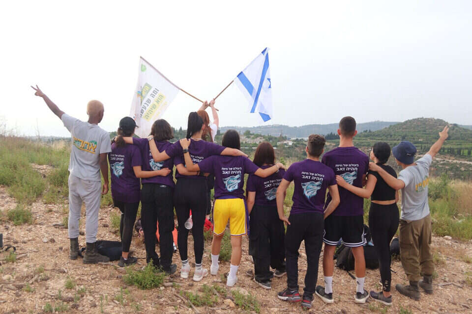 כבר לא רק מכינים לגיוס. חניכים בתנועת "אחריי" , נסטיה טברובסקי