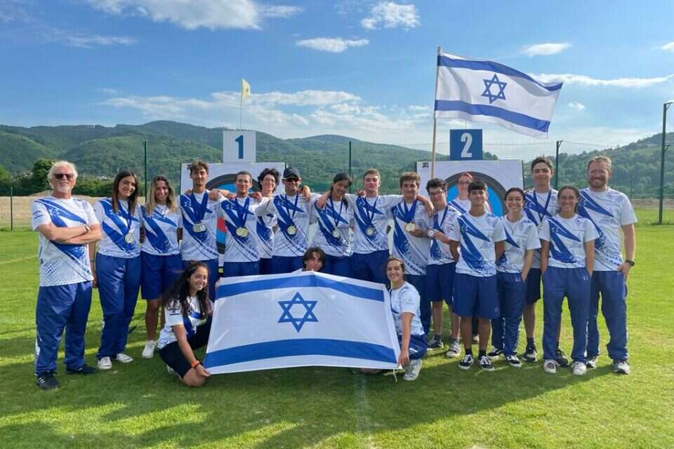נבחרת הקשתות , איגוד הקשתות בישראל