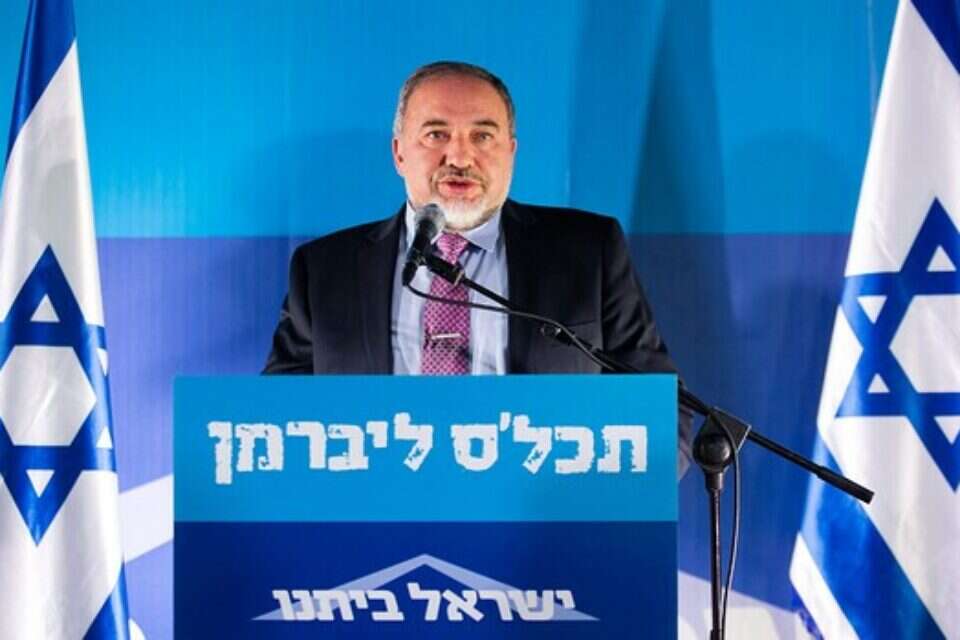 ליברמן, שלשום  //  צילום: דודי ועקנין // ליברמן, שלשום , 