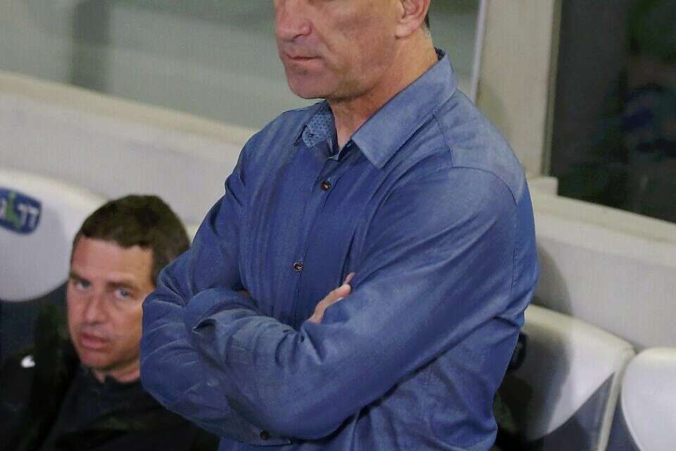 בלבול. יקרב את הירוקים לחלק העליון של הטבלה? // אלן שיבר // בלבול. יקרב את הירוקים לחלק העליון של הטבלה? ,