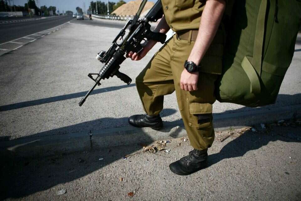 בזירה נמצאו קליעים // צילום: יהושע יוסף (ארכיון) // בזירה נמצאו קליעים ,